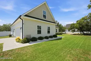 901 Nicklaus Rd, Southport, NC 28461 - Photo 6