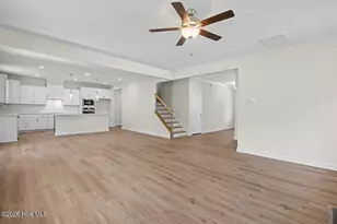 323 Queensferry Ln, Aberdeen, NC 28315 - Photo 8