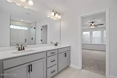 323 Queensferry Lane, Aberdeen, NC 28315 - Photo 14
