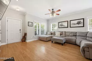 105 Moultrie Ln, Aberdeen, NC 28315 - Photo 8