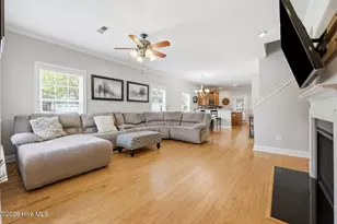 105 Moultrie Ln, Aberdeen, NC 28315 - Photo 10