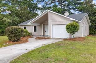 218 Disney Dr, Wilmington, NC 28409 - Photo 2