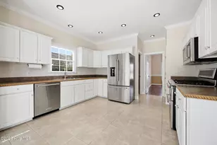 2602 Spring Creek Dr, Grimesland, NC 27837 - Photo 10