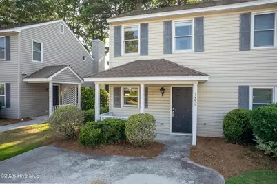 137 Lullwater Drive #Apt B, Wilmington, NC 28403 - Photo 2