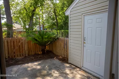 137 Lullwater Drive #Apt B, Wilmington, NC 28403 - Photo 22