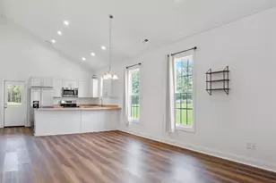 211 Deer Haven Dr, Richlands, NC 28574 - Photo 6