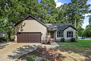 202 N Pointe Dr, Goldsboro, NC 27530 - Photo 1