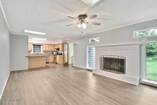 212 Pinewood Dr, Camden, NC 27921 - Photo 8