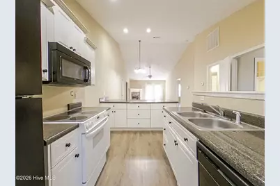 2710 York Court, Augusta, GA 30909 - Photo 2