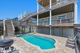 31 Porpoise Pl, North Topsail Beach, NC 28460 - Photo 4