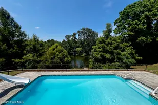 191 N Lakes Dr, Whiteville, NC 28472 - Photo 20