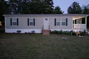 172 Gray Squirrel Ln, Newport, NC 28570 - Photo 2