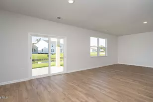 284 Marshwood St, Richlands, NC 28574 - Photo 12