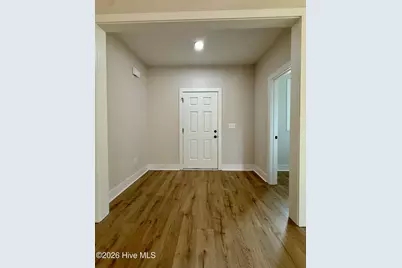 158 Spring Meadows Drive, Aberdeen, NC 28315 - Photo 2