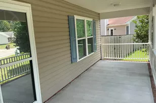 529 Raintree Rd, Jacksonville, NC 28540 - Photo 2