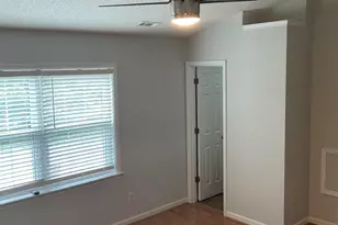 529 Raintree Rd, Jacksonville, NC 28540 - Photo 16