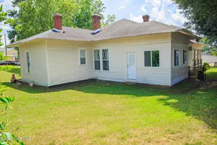 215 S Randolph St, Rockingham, NC 28379 - Photo 2