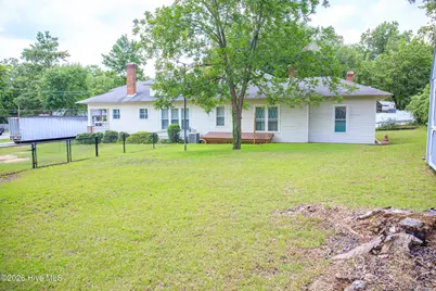 215 S Randolph Street, Rockingham, NC 28379 - Photo 4