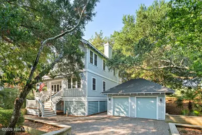 114 N Bald Head Wynd, Bald Head Island, NC 28461 - Photo 2
