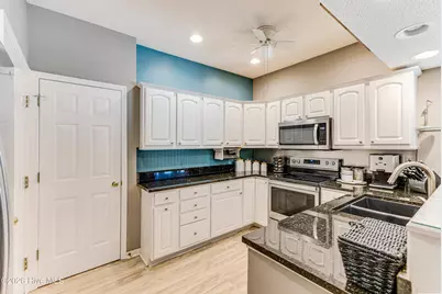 71 Glenwood Drive, Southport, NC 28461 - Photo 12