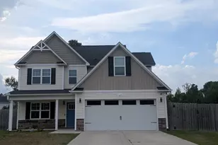 605 Coral Reef Ct, Sneads Ferry, NC 28460 - Photo 1