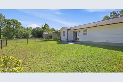 416 Oregon Trail, Hubert, NC 28539 - Photo 16