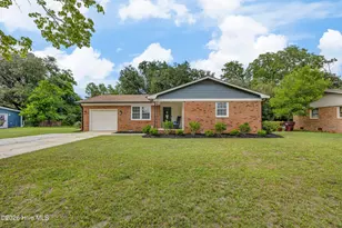 4913 Richardson Dr, Wilmington, NC 28405 - Photo 1