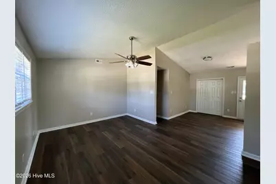 502 New River Drive, Jacksonville, NC 28540 - Photo 2