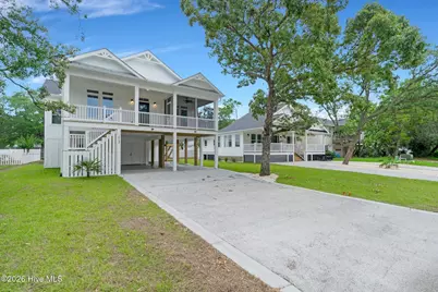 112 NE 27th Street, Oak Island, NC 28465 - Photo 2