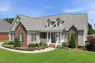909 Gor an Farm Rd, Selma, NC 27576 - Photo 2