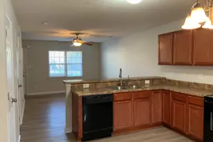 5008 Banister Loop, Jacksonville, NC 28546 - Photo 6