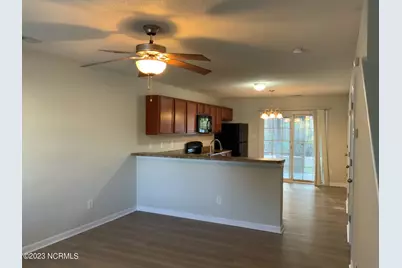 5008 Banister Loop, Jacksonville, NC 28546 - Photo 4