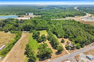 703 E Dr Martin L King Jr Blvd, Roseboro, NC 28382 - Photo 28