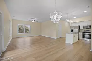 200 Lighthouse Ln, Cedar Point, NC 28584 - Photo 4