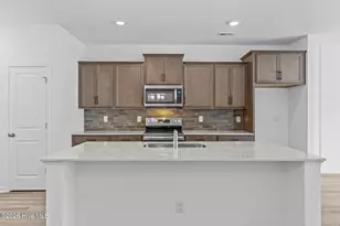 7145 Fisk Dr NE, Leland, NC 28451 - Photo 4