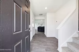 1909 Butterfield Ln, Kinston, NC 28504 - Photo 8