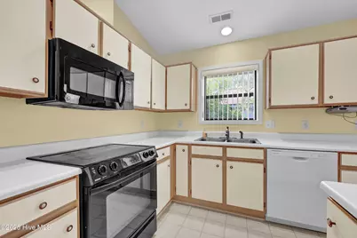 7412 Ridgeview Place, Wilmington, NC 28411 - Photo 10
