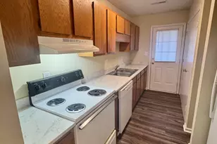 1401 Westpointe Dr, Greenville, NC 27834 - Photo 12