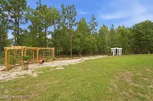 4060 Irwin Dr, Aberdeen, NC 28315 - Photo 42