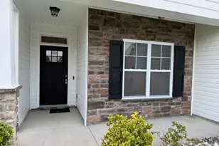 513 New Hanover Trl, Jacksonville, NC 28546 - Photo 2