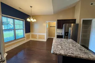 513 New Hanover Trl, Jacksonville, NC 28546 - Photo 8