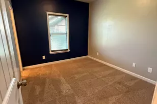 513 New Hanover Trl, Jacksonville, NC 28546 - Photo 18