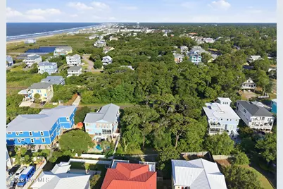 110 SE 68th Street, Oak Island, NC 28465 - Photo 10
