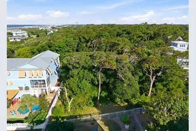 110 SE 68th Street, Oak Island, NC 28465 - Photo 8