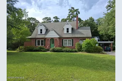 201 E Bell Street, Tabor City, NC 28463 - Photo 2