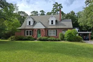 201 E Bell St, Tabor City, NC 28463 - Photo 2