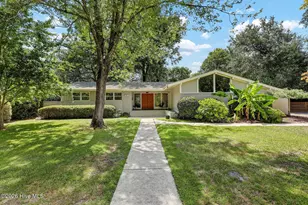 1810 Hawthorne Rd, Wilmington, NC 28403 - Photo 1