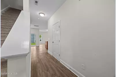 211 N Stingray Lane, Sneads Ferry, NC 28460 - Photo 2