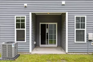 211 N Stingray Ln, Sneads Ferry, NC 28460 - Photo 20