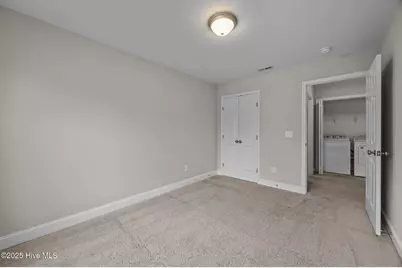 211 N Stingray Lane, Sneads Ferry, NC 28460 - Photo 12